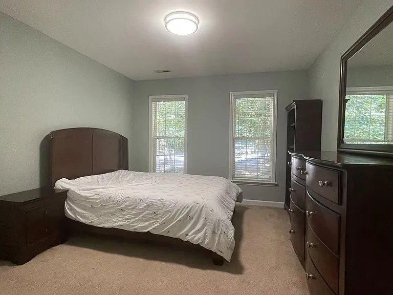 6025 Oakridge Ct — Photo 35