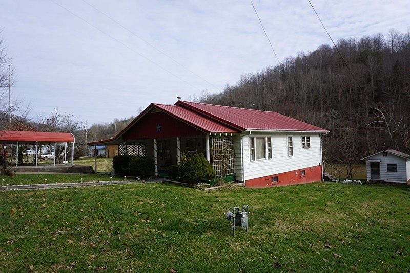 2nd image of 9448 Ivydale Rd