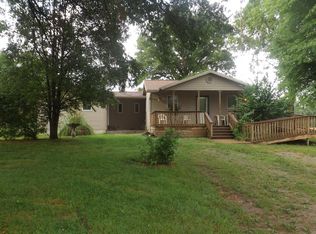 479 Morgan Rd, Elkville, IL 62932