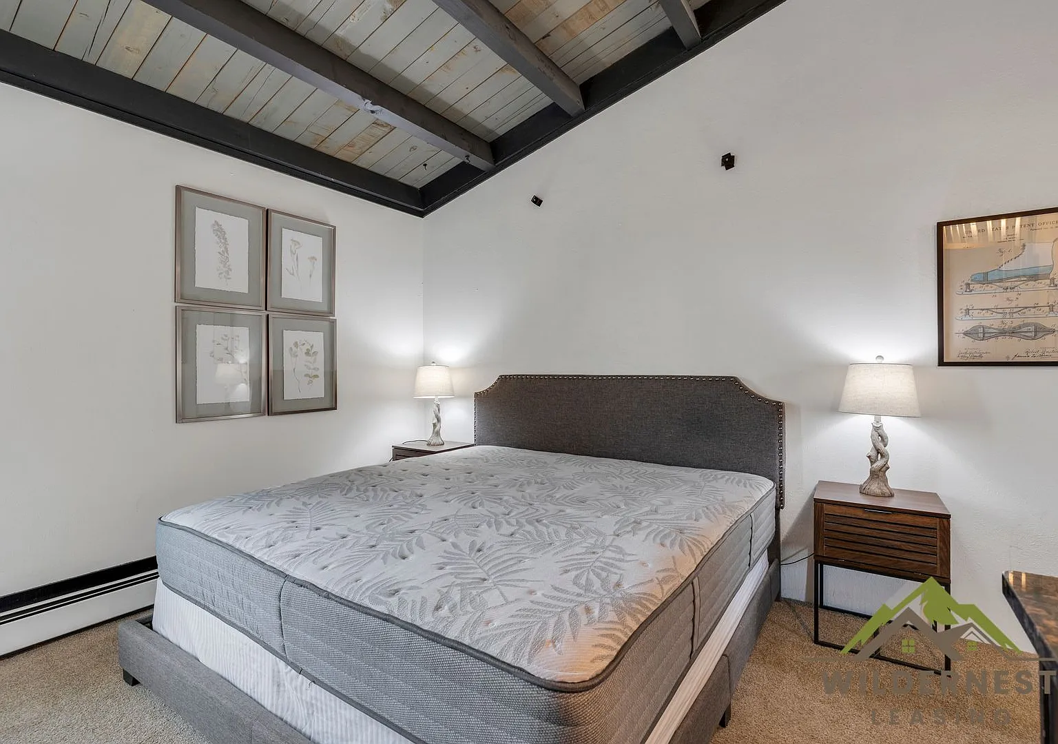 Winter Lease- 2 Bedroom Plus Loft Treehouse Condo — Photo 4