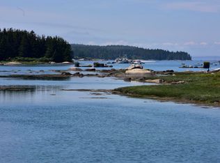 0 Granite Island Rd, Vinalhaven, ME 04863