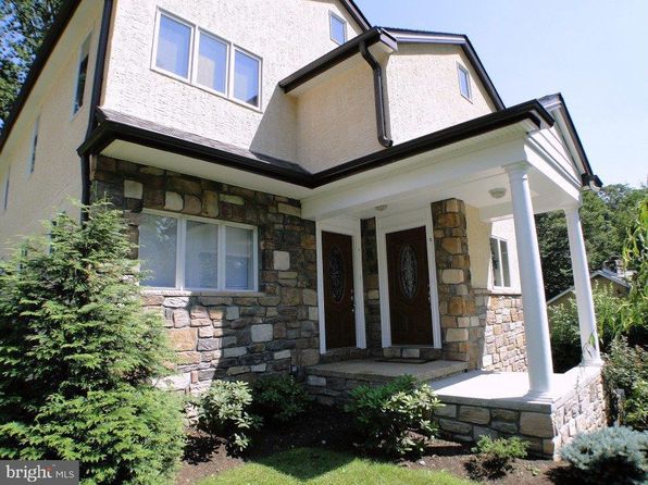 115 Morton Ave Unit 2