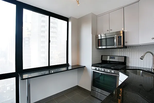 Rented by Corcoran | media 3