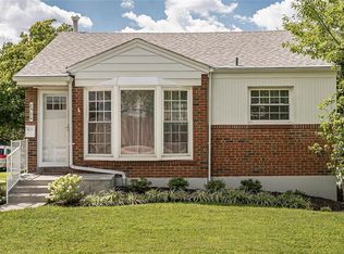 8528 Litzsinger Rd, Saint Louis, MO 63144