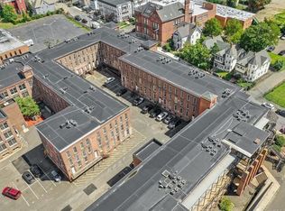 325 Lafayette St FLOOR 3, Bridgeport, CT 06604