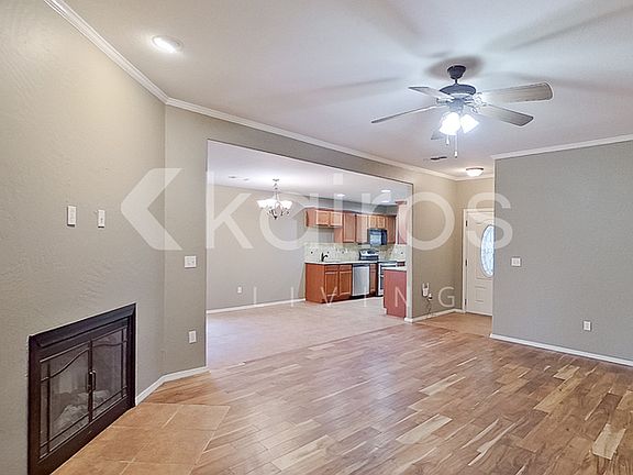 4th image of 8511 Taos Dr