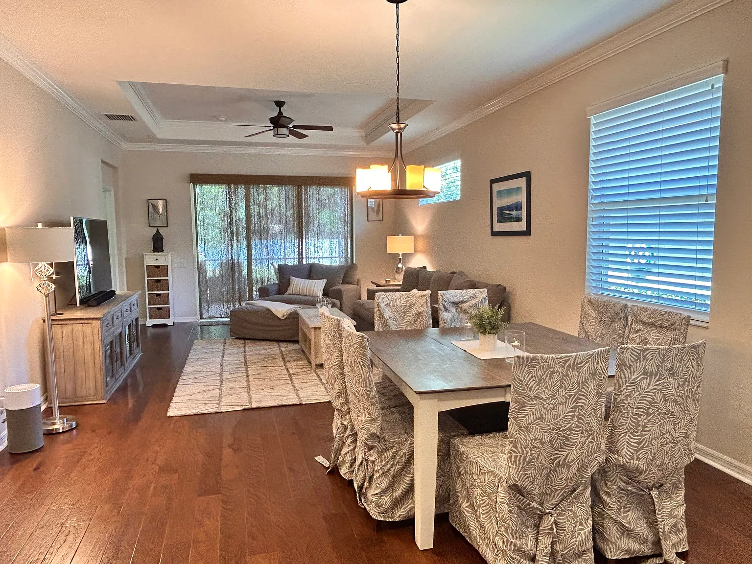 2 bed, 1714 sqft, $3,900 — Photo 3