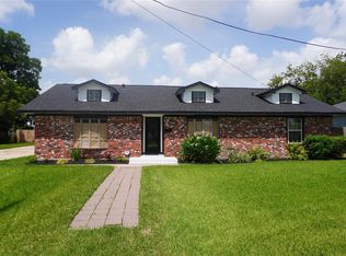 8418 Colonial Ln, Houston, TX 77051