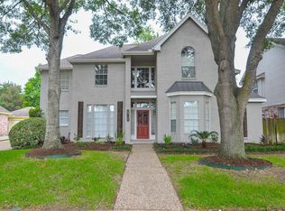 12123 Meadow Lake Dr, Houston, TX 77077