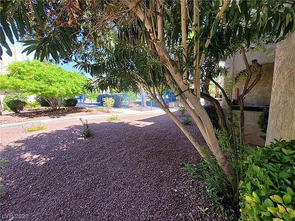 4th image of 4720 Obannon Dr
