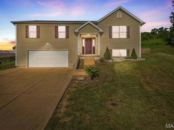 112 Killarney Ct, Barnhart, MO 63012