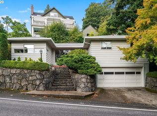 2221 SW Broadway Dr, Portland, OR 97201