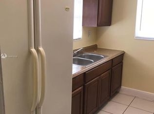 807 SW 5th Ct, Hallandale Beach, FL 33009