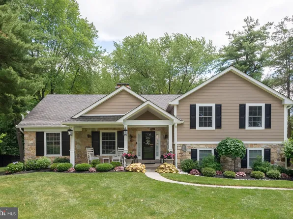 552 Gulph Rd, Wayne, PA 19087