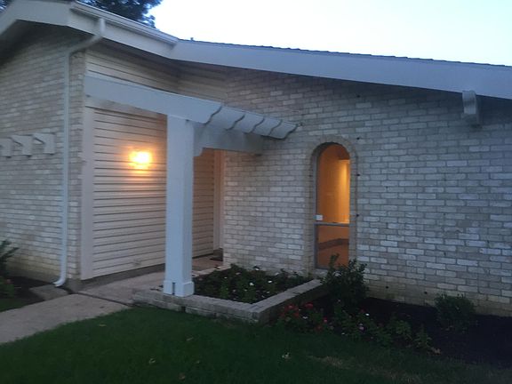 4th image of 6638 Hillbriar Dr