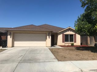 565 S Wisconsin St, Porterville, CA 93257