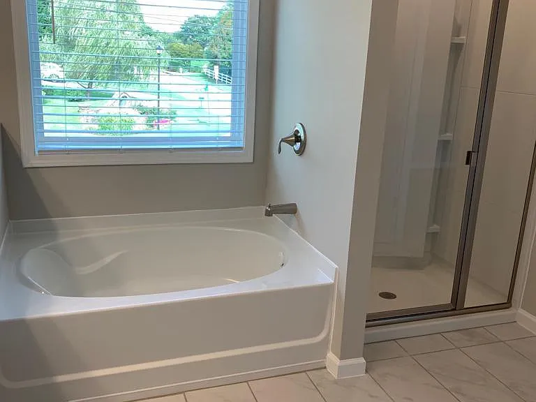 1214 Foxcroft Ln — Photo 11