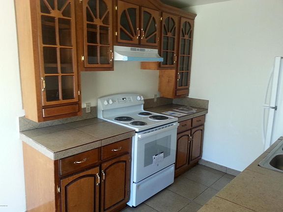2nd image of 2512 N Palo Verde Ave
