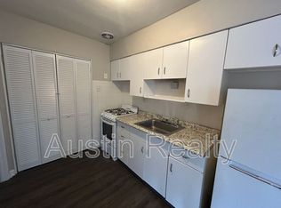 8039 Gravois Rd, Saint Louis, MO 63123