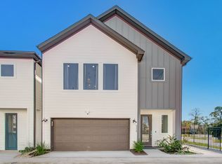 8320 Curry Rd, Houston, TX 77093