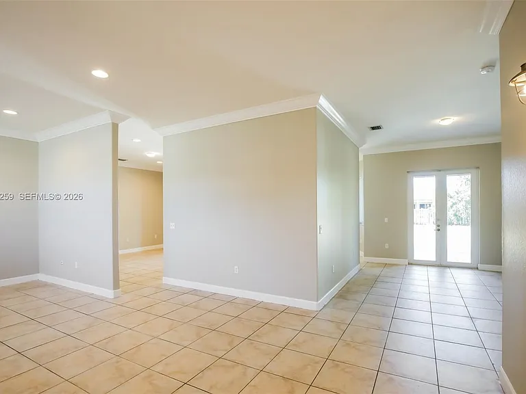 18686 SW 132nd Ave #O — Photo 5