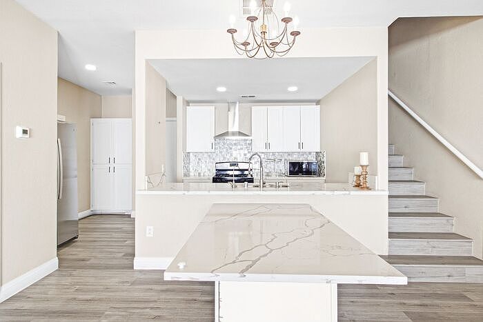 1st image of 1475 Reef Ridge Ct