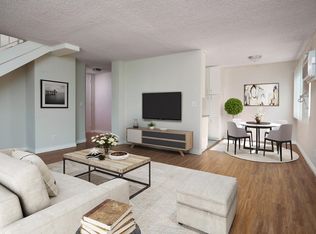 13157 Oxnard St #202, Van Nuys, CA 91401