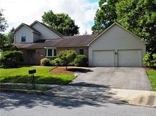 3178 Brynwood Dr, Whitehall, PA 18052