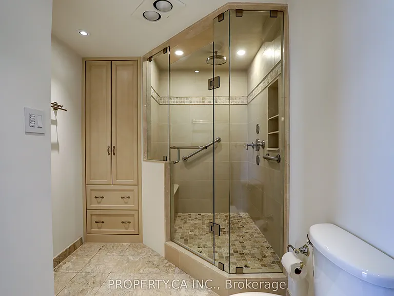 2045 Lake Shore Blvd W #3701 — Photo 30