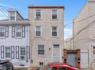 1037 Crease St, Philadelphia, PA