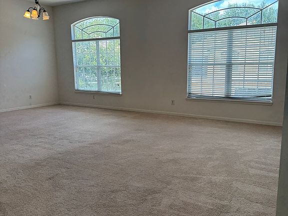 4th image of 842 Ashworth Overlook Dr #C