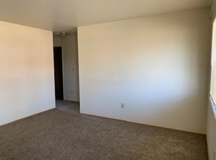 415 N Hyatt St APT 4, Tipp City, OH 45371