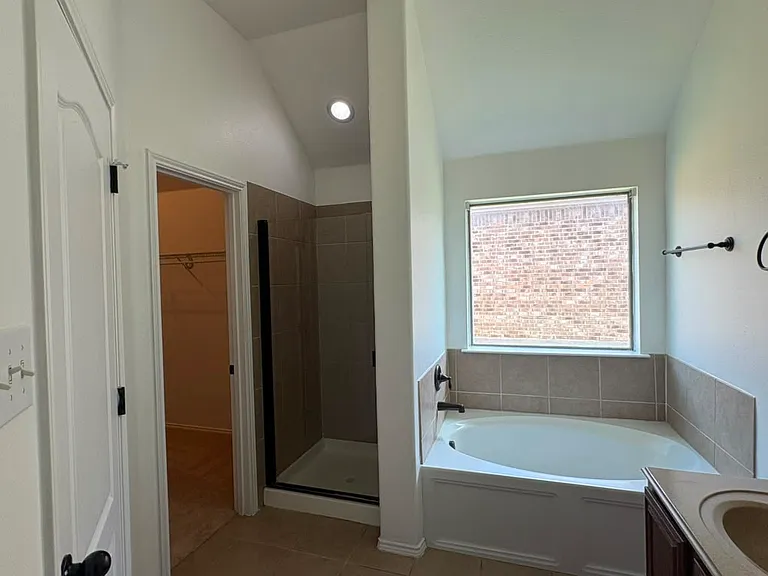 2533 Slalom Dr — Photo 11