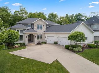 13635 Kingston Dr, Fishers, IN 46055
