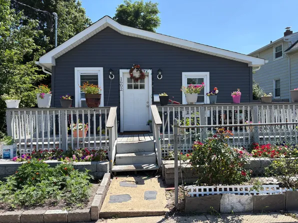 1602 Heck Ave, Neptune, NJ 07753