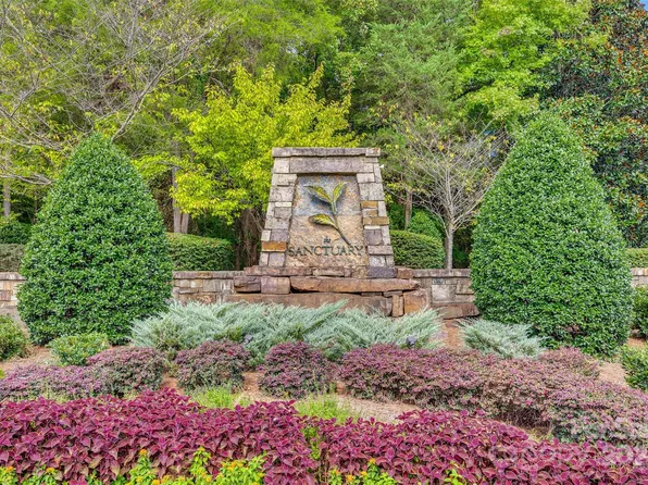 9125 Island Point Rd, Charlotte, NC 28278