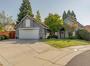2572 Crew Ct, Auburn, CA 95603