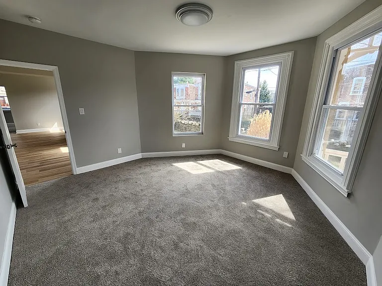 5535 Ridge Ave — Photo 11