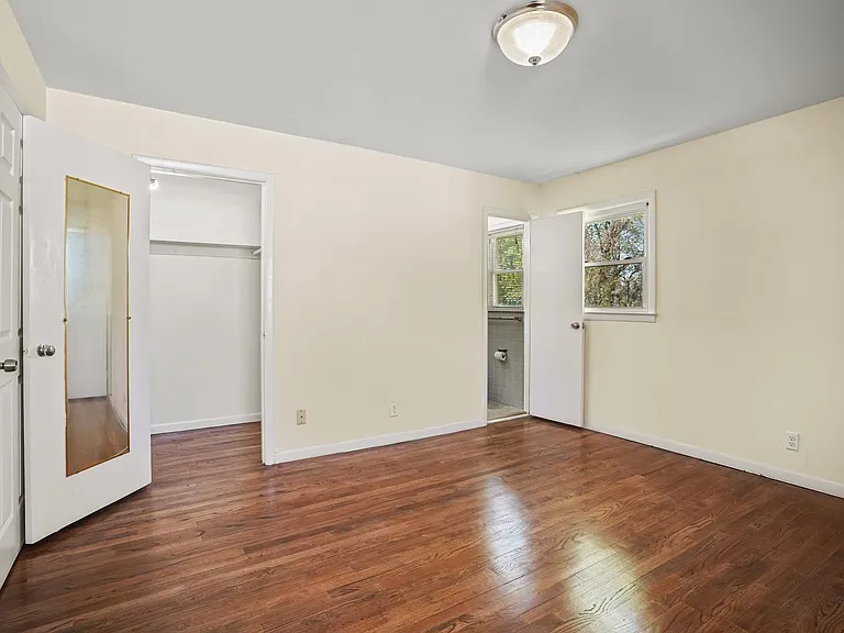 11 N Derby Rd — Photo 26