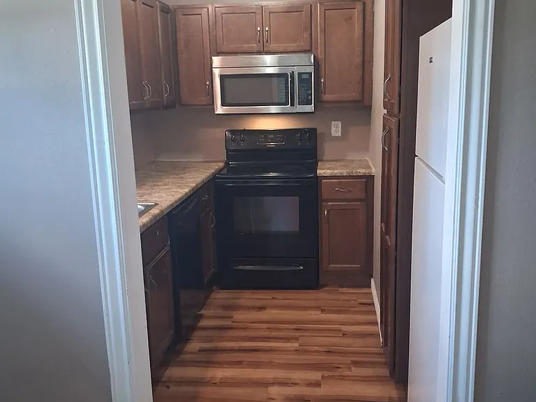 3206 Missouri Pl — Photo 4