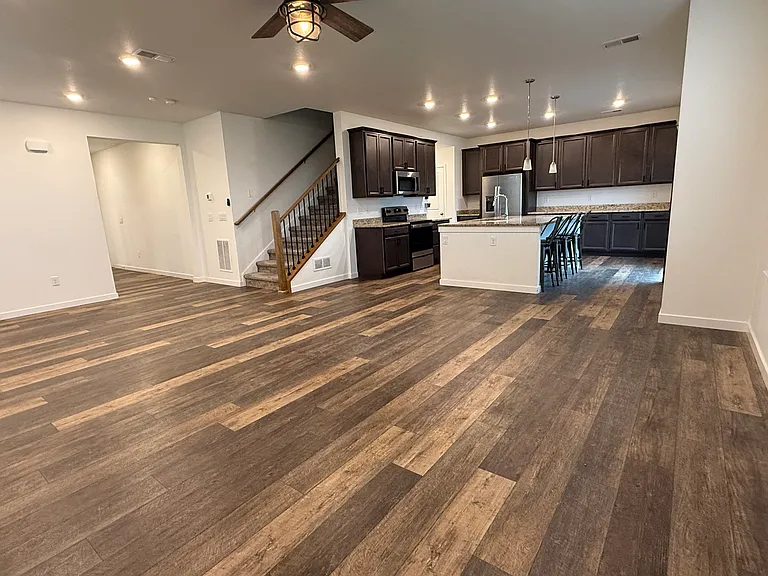 6550 Westcliffe Dr — Photo 3