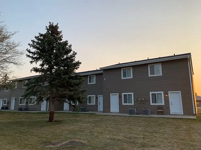Homestead Townhouses — Photo 24
