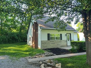 156 W Cherokee Dr, Powell, OH 43065