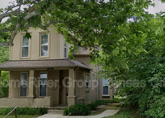 2nd image of 1914 Missouri Ave #1