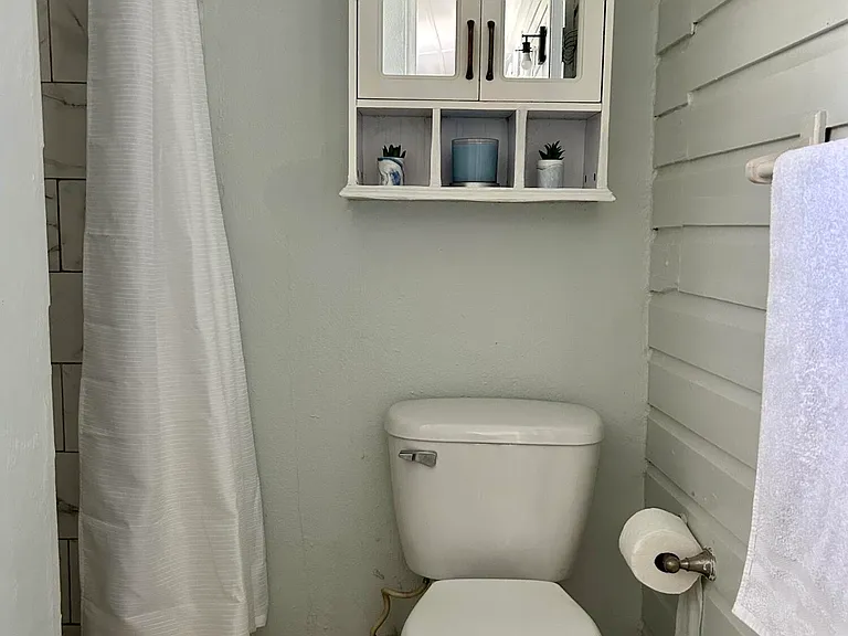 11 B #5 — Photo 10