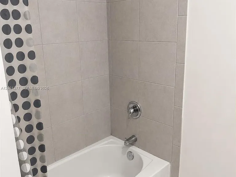 11916 SW 246th Ln — Photo 15