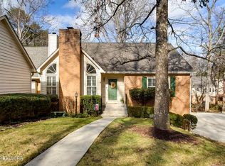 1128 Harrogate Dr, Knoxville, TN 37923