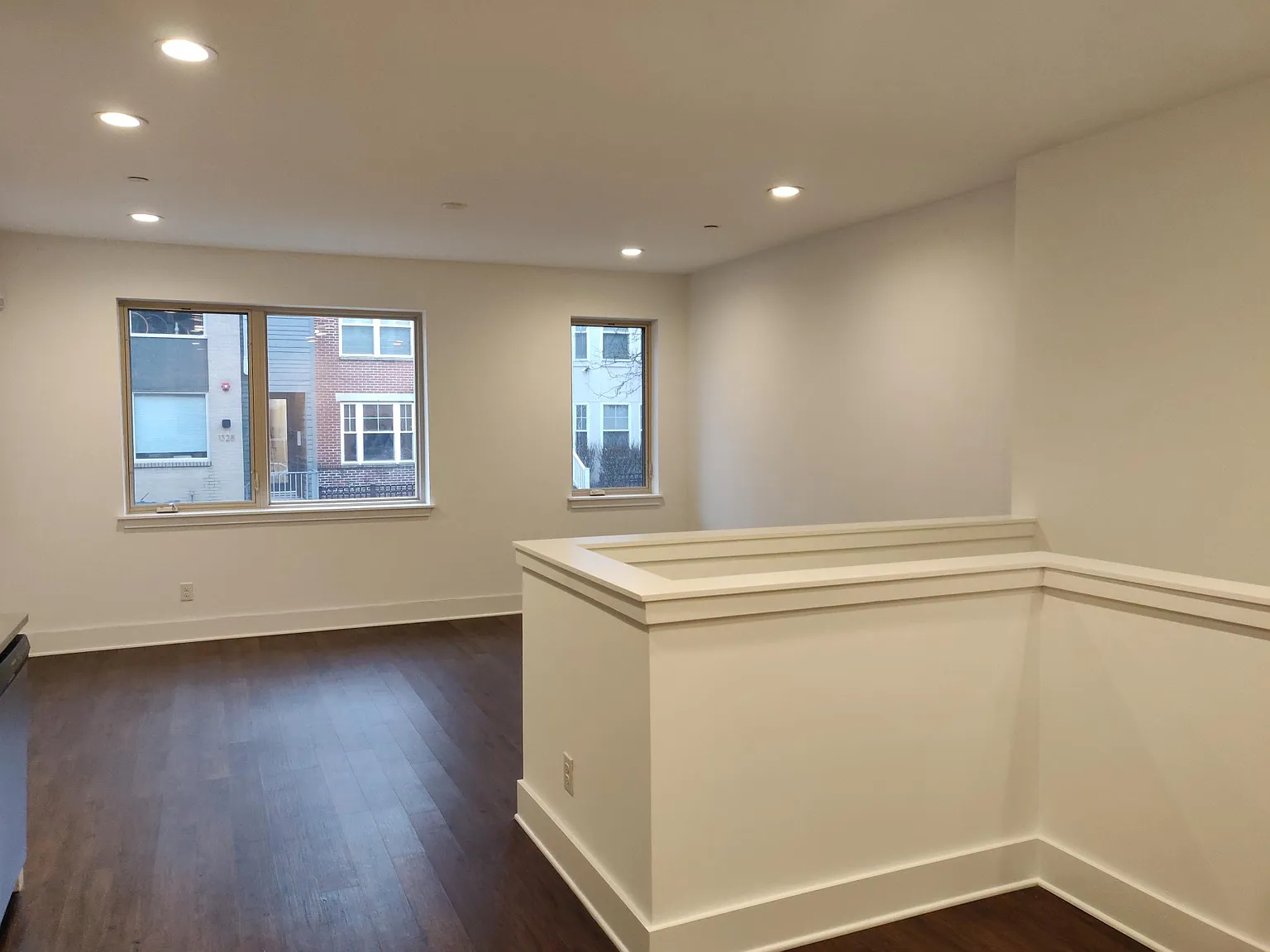 1327 N Franklin St — Photo 4