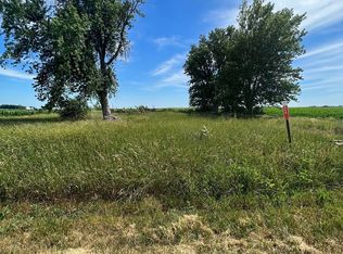 556 N 14th Rd, Lostant, IL 61334