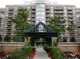 650 Lawrence Ave W #402, Toronto, ON M6A 3E8